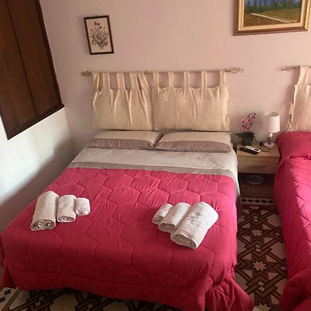 B&B Con Cucina La Ninfea กัลตาจีโรเน ภายนอก รูปภาพ