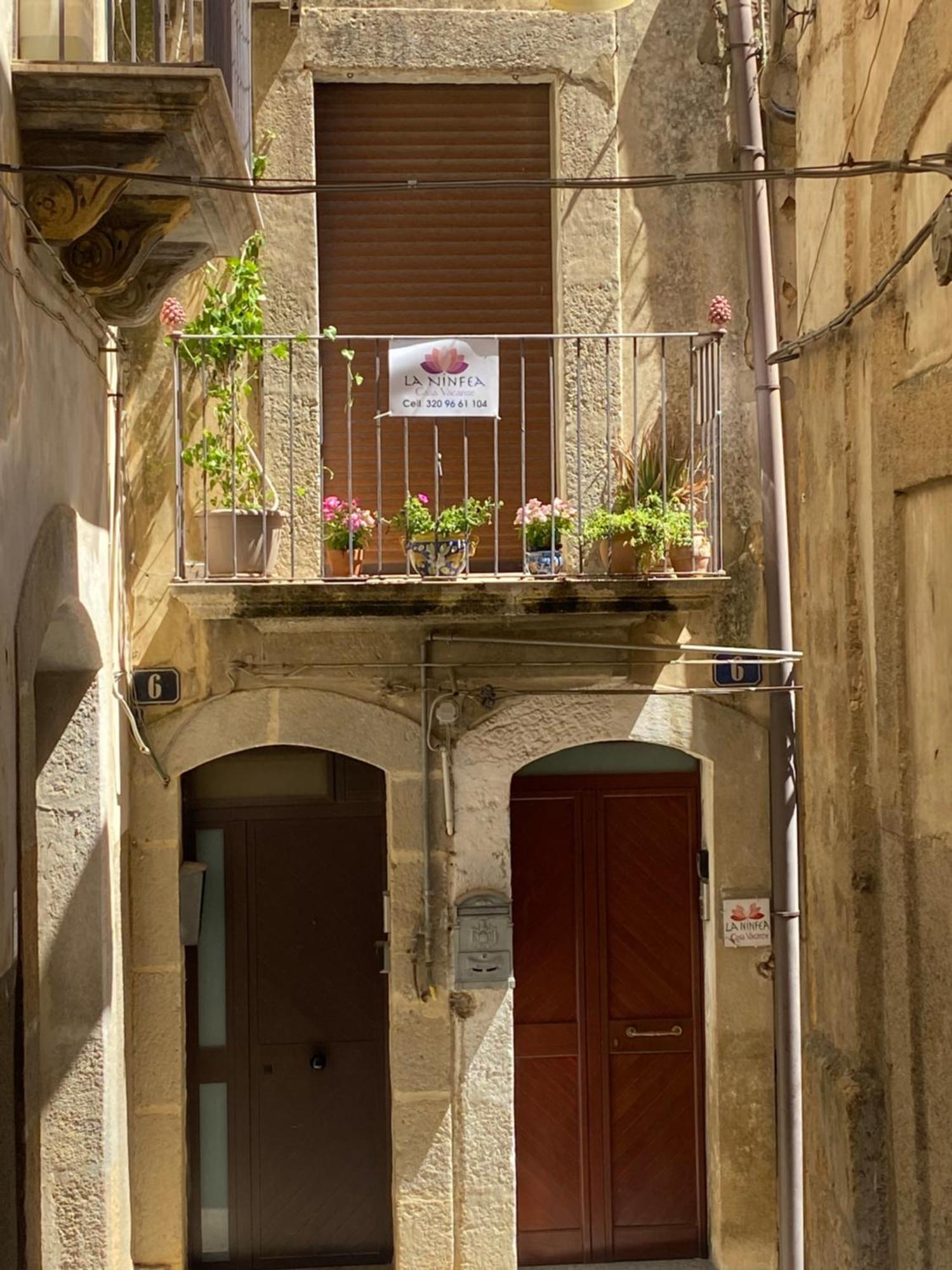 B&B Con Cucina La Ninfea กัลตาจีโรเน ภายนอก รูปภาพ