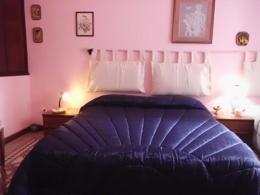 B&B Con Cucina La Ninfea กัลตาจีโรเน ภายนอก รูปภาพ